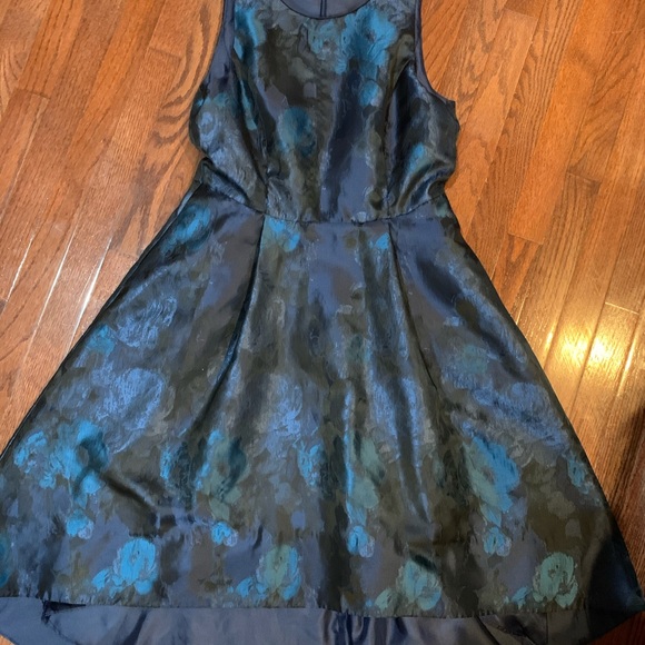 WHBM dress - Picture 3 of 3